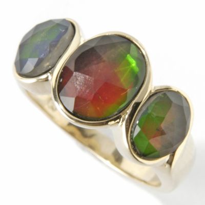 J181396 - 14K Gold Oval Faceted Ammolite Ring