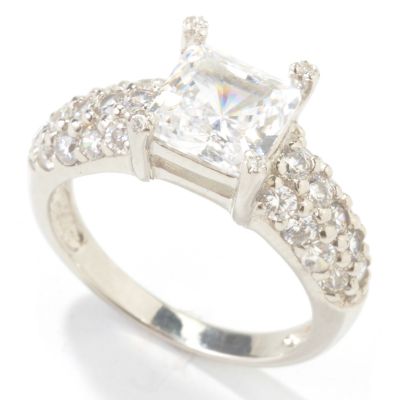 J315225 - Sterling Silver / Platinum Princess Cut Brilliante Prong Set Ring