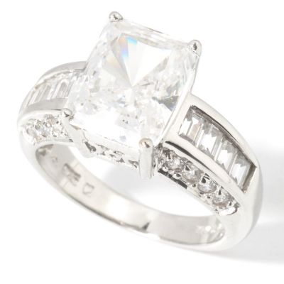 Sterling Silver / Platinum Emerald Cut Brilliante Ring