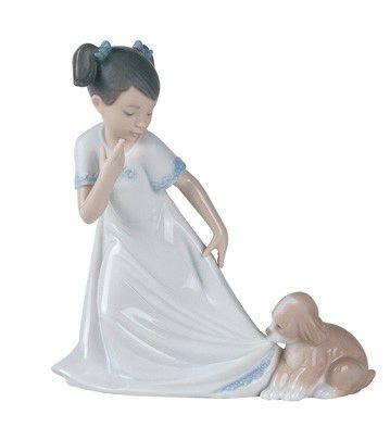 "Let Me Go" Porcelain Figurine By Nao