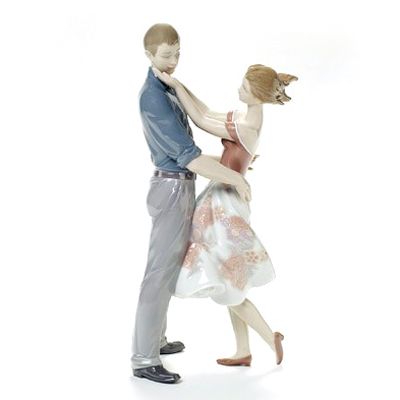 Lladro "Happy Encounter" Handmade Porcelain Figurine