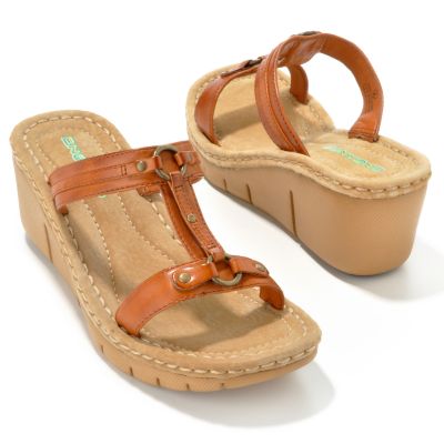 Encanto "Troy" O-Ring Detail Leather T-Slide Medium Wedge Sandals