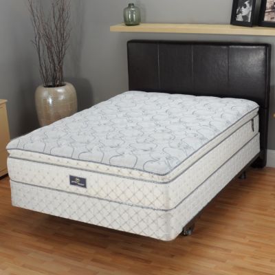 V402717 - Serta&reg; Perfect Sleeper&reg; "Distinction" Super Pillowtop Queen Mattress Set