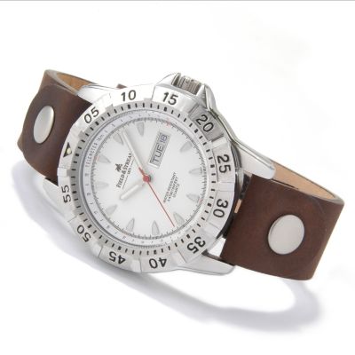 WHITE / BROWN