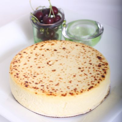 Sweet Street Desserts 8" Crème Brulée Cheesecake
